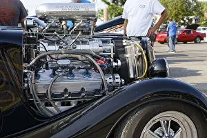 Car show, technic, vintage car engine