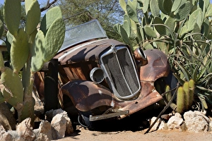 Car wreck, Solitaire, Khomas Region
