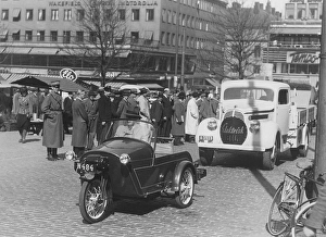 Cars in the 1940s. During the time of world war II electric cars began to interest people