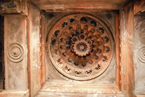 Category Historic EN Prints: Carved stone wheel at kamala narayana temple in degaon