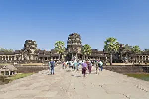 Causeway leading to the main entrance of Angkor Wat
