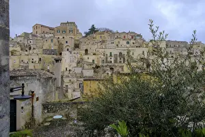Cave settlement, cave dwellings