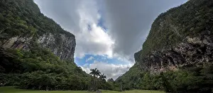 Caves, Cuevos del Indio in the Vinales Valley