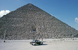 Cheops Pyramid, car, Giza, Cairo
