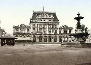 Cherbourg. Grand Theatre et Fontaine Mouchel