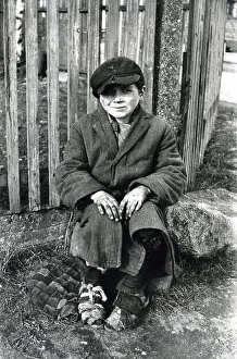 Child without shoes, ca. 1945/1946
