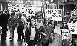 Children, youth and youth organisations demonstrated together on 4