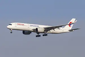 A China Eastern Airlines Airbus A350-900 aircraft with registration number B-304N at Hongqiao Airport (SHA) in Shanghai