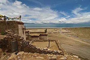 Chiu Monastery at Lake Manasarovar