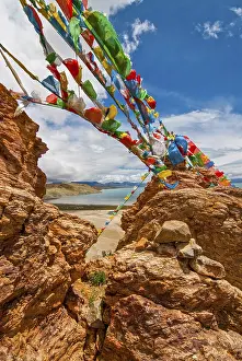 The Chiu monastery at the Lake Manasarovar