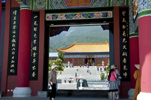The Chongsheng Monastery is the mother building of the Three Pagodas