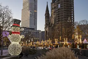 Christmas decorations and Kaiser Wilhelm Memorial Church