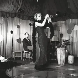 Cilla Ingvar (1931-1998). Swedish revue artist and radio employee