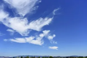 Category Mountain Landscapes Prints: Cirrus or cirrus clouds in the blue sky over the mountains of the Bavarian Forest