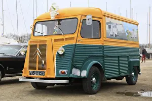 Citroen Type H van, classic car meeting