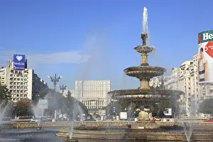 City centre, fountains and skyscrapers at Bulevardul Unirii