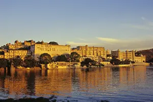 City Palace and Pichola Lake, Udaipur