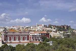Cityscape with cathedral and Castelo dos Mouros castle