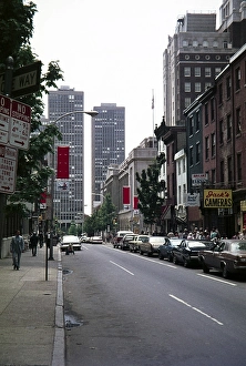 Cityscape of a street in the city centre of Philadelphia, Pennsylvania, USA, 1976, North America