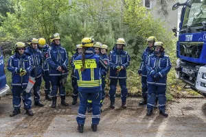 Category Wildlife DE Prints: Civil defence exercise scenario