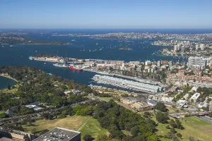A clear sunny day in Sydney, looking east towards the harbour and ocean