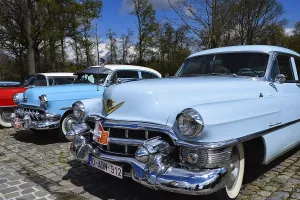 Close up of the front of an oldtimer