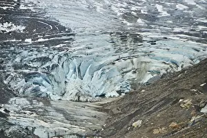 Category Mountain Landscapes Prints: Close-up of Pasterze Hochalpengletscher