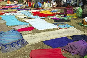 Category Historic EN Prints: Clothes drying at Ganga Sagar Mela