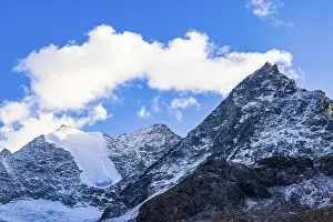 Clouds over the peaks of the Grand Cornier mountains