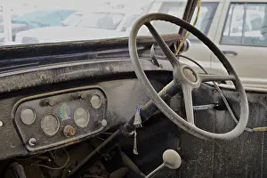 Cockpit of an old jeep, classic car