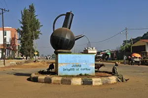 Coffe pot roundabout at Jimma, Kaffa region