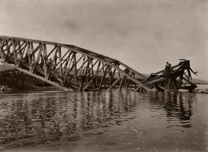 Collapsed bridge, historic photograph, around 1940