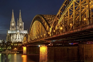 Cologne Cathedral, Hohenzollern Bridge