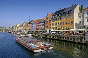 Coloured houses and sailing boats on Nyhavn canal