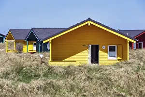 Category Historic EN Prints: Colourful bungalows, holiday homes