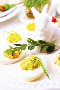 A colourful and festive Easter table decoration