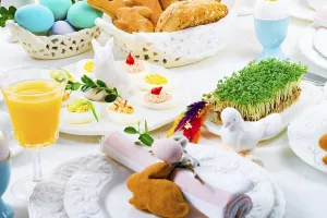 A colourful and festive Easter table decoration