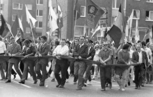 The communist-oriented SDAJ (Socialist Workers Youth of Germany) turned against the US war in 1968 in Hamburg