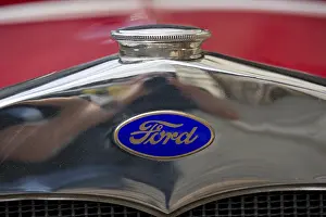 Company logo on oldtimer Ford model A
