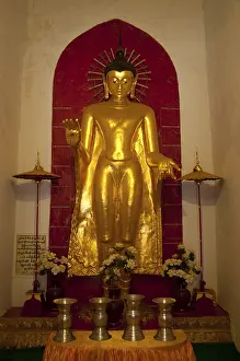 Construction of the Shwezigon Pagoda began during the reign of King Anawratha (r)
