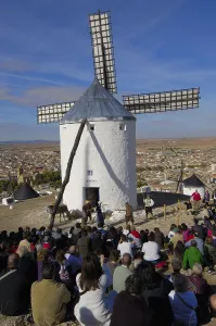 Consuegra, representation of Quixote during the Saffron Rose Festival