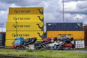 Container of the Chinese goods train operator YXE from Yiwu