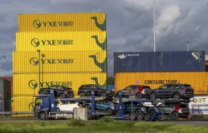 Container of the Chinese goods train operator YXE from Yiwu