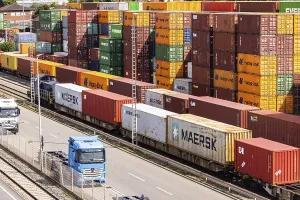 Containers pile up in the harbour