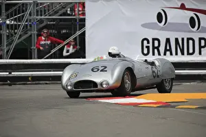 Cooper Jaguar T33, driver Derek Hood