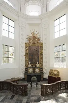 Cornelius Chapel, Altar in the Octagon