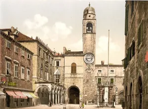 The Corpi di Guardi square in Ragusa