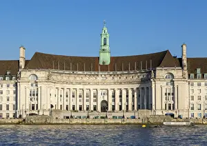 County Hall on south bank of River Thames