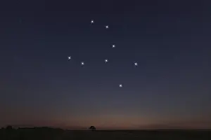 Crater star constellation, Night sky