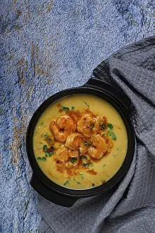 Creamy shrimp curry with spices